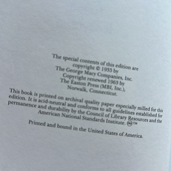 Utopia - Picture 4 of 4